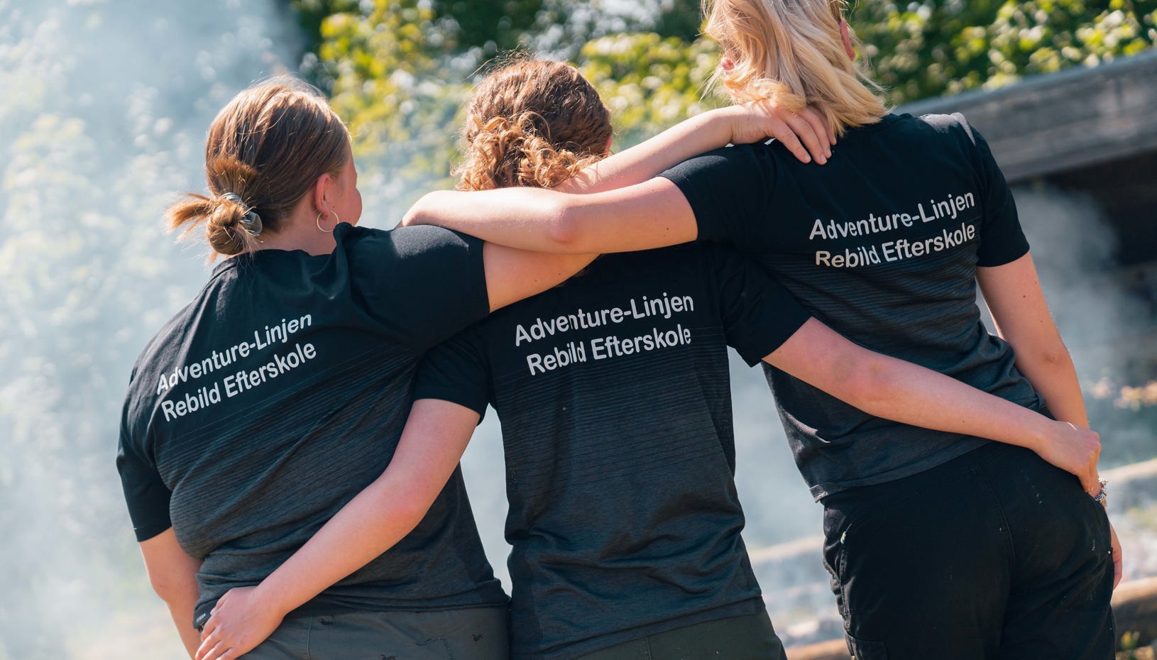 Tre elever på adventure-linjen